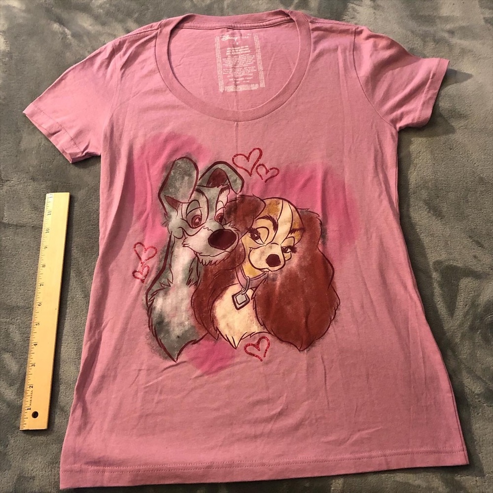 💖Disney Store Authentic Lady and the Tramp Tee💖